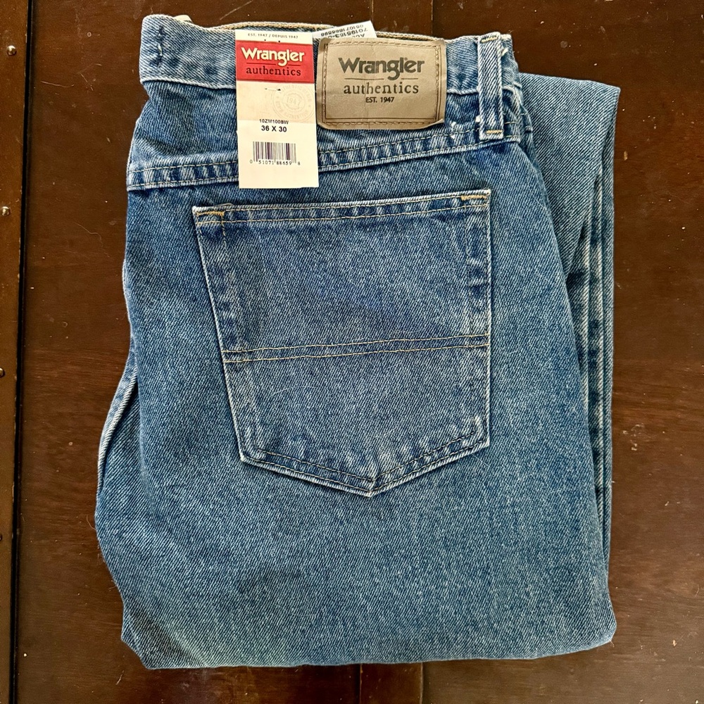 Wrangler Authentics Men's Classic 5-pocket Regular Fit Cotton Jean
